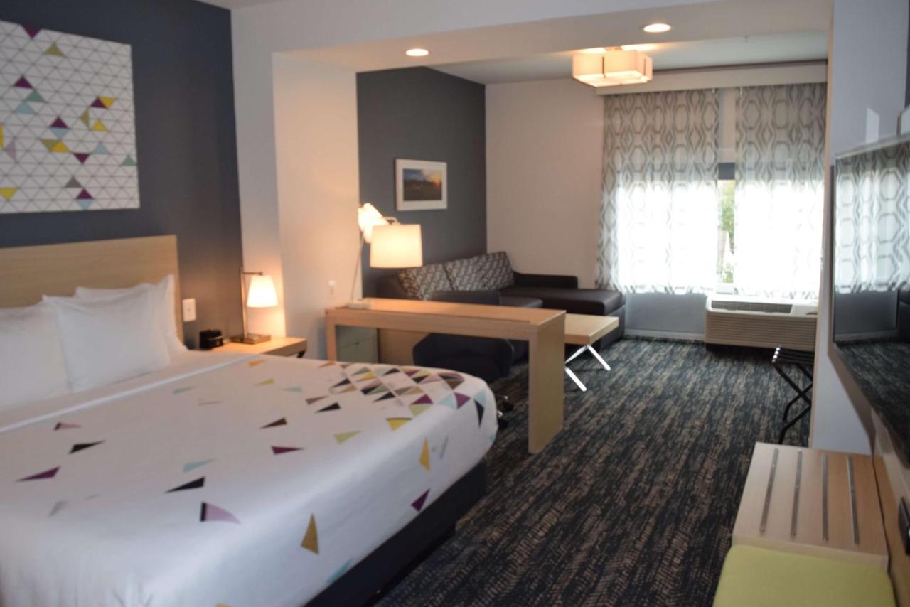 La Quinta Inn & Suites By Wyndham Manassas, Va- Dulles Airport Dış mekan fotoğraf