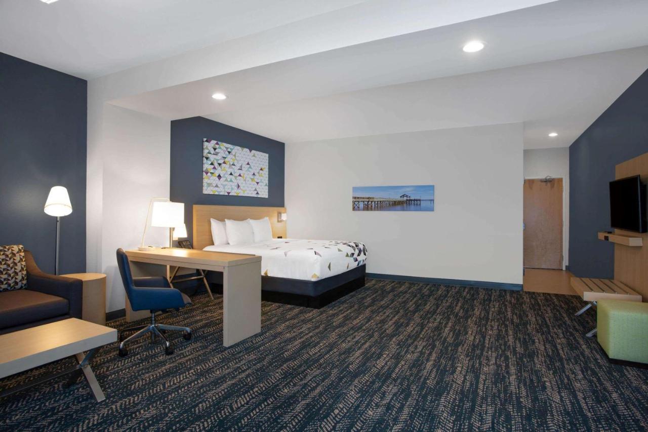 La Quinta Inn & Suites By Wyndham Manassas, Va- Dulles Airport Dış mekan fotoğraf